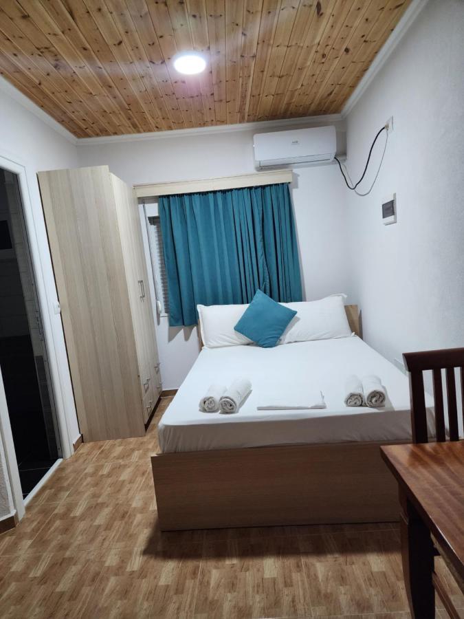 Dian'S Apartments Ksamil Esterno foto