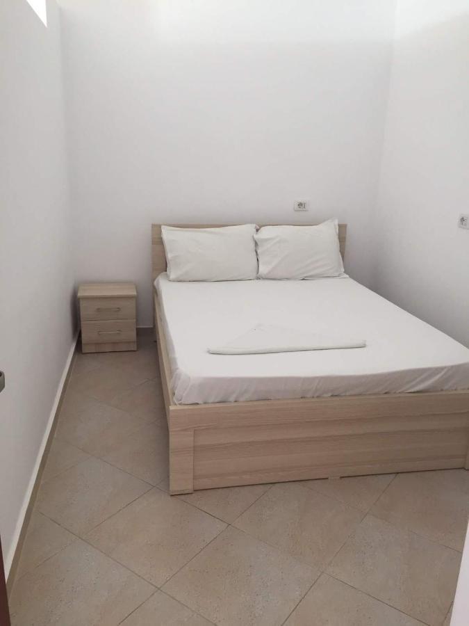 Dian'S Apartments Ksamil Esterno foto